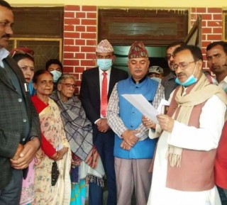 वीरगञ्ज–रक्सौल नाका खोल्न माग गर्दै गृह मन्त्रालयलाई कांग्रेसको ज्ञापनपत्र