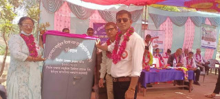 निर्धन संस्थाद्धारा चम्किलो तारा विद्यालयलाई ५ लाखको अक्षयकोष  हस्तान्तरण