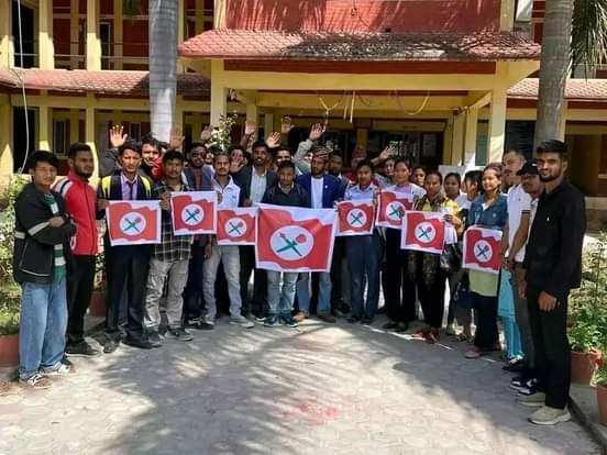 स्ववियु निर्वाचन : टीकापुर बहुमुखि क्याम्पसमा नेविसंघबाट थापाको नेतृत्वमा मनोनयन दर्ता