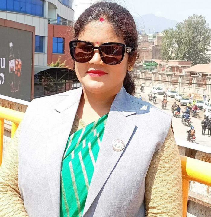 प्रदेश सभा सदस्य लक्ष्मी विकलाई डा. यादव प्रसाद पन्त समाजिक सम्मान