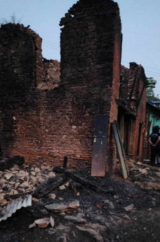 आगलागी पीडितलाई सहयोग गर्न इस्मा गाउँपालिकाको अपिल