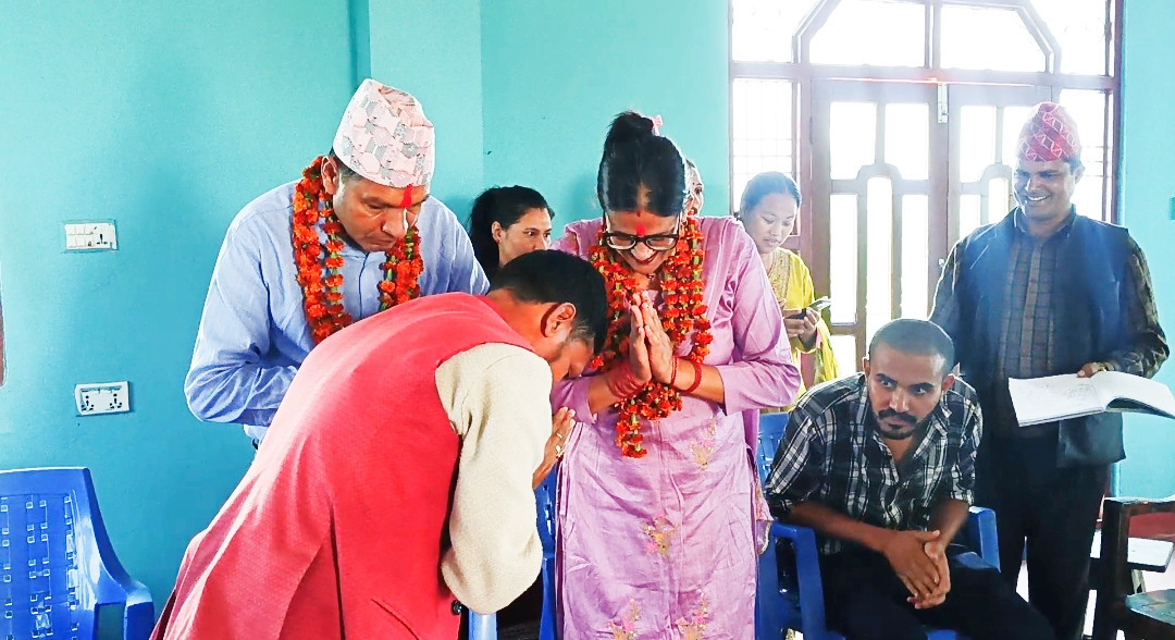 सफलताको कथा अन्तर्गत सफल जोडीलाई सम्मान