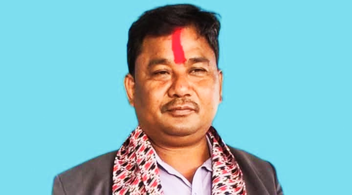 उद्योग , पर्यटन वन तथा वातावरण मन्त्री चौधरीले लिए सपथ